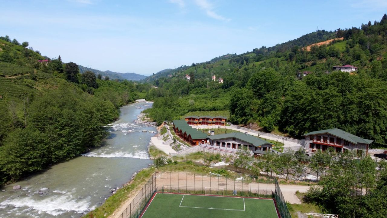 Teona Çağlayan Bungalov